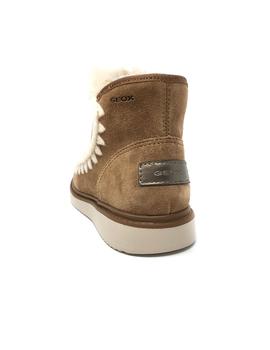 BOTA  PELO AUSTRALIANO GEOX